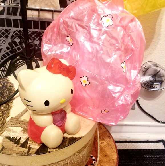 2/25 Inflatable 3D Plastic Bagpacks - Picture 5 of 8